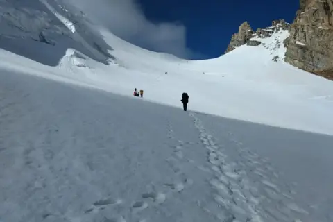 Auden’s Col Trekimage 1