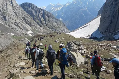 Hampta Pass Trekimage 1