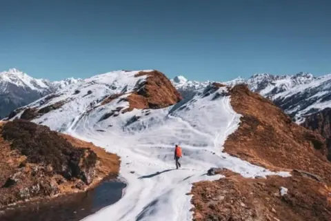 Phulara Ridge Trekimage 1