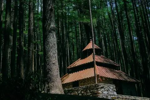 Devalsari Trekimage 1