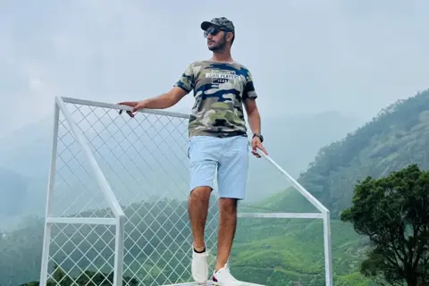 Kolukkumalai Trekimage 1