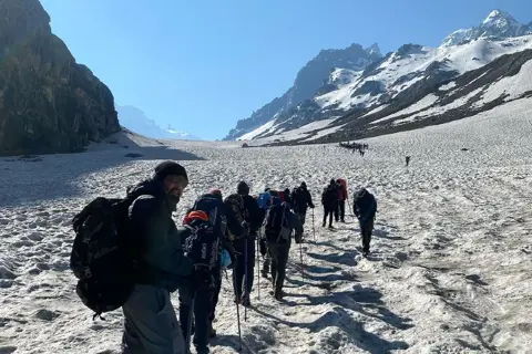 Hampta Pass Trekimage 1