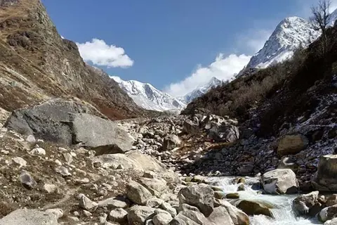 Bagini Glacier Trekimage 1