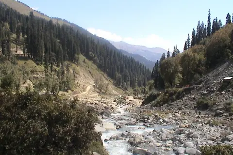 Beas Kund Trekimage 1