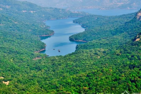 Vasota Fort Trek With Campingimage 1