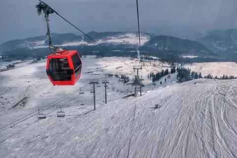 Kashmir Tour Packages​image 1