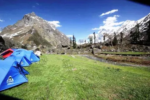 Saru Tal Trek with Kedarkanthaimage 1