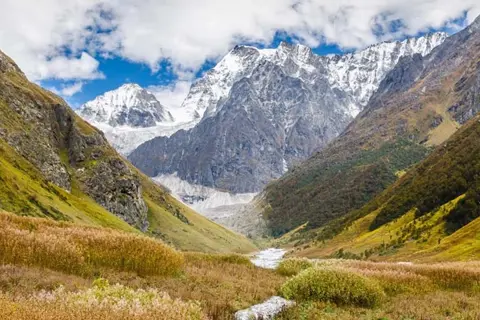 Badrinath Trek and Yatraimage 1