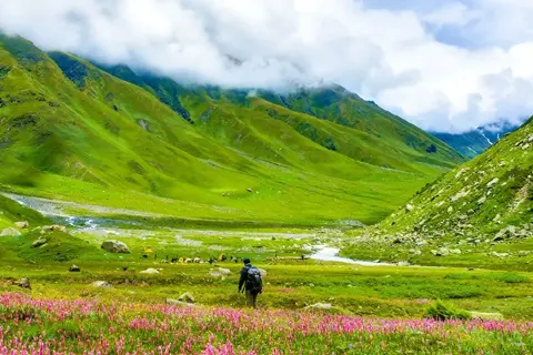 Pin Bhaba Pass Trekimage 1
