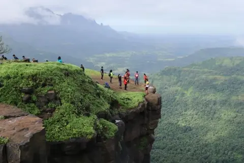 Aadrai Jungle Trekimage 1