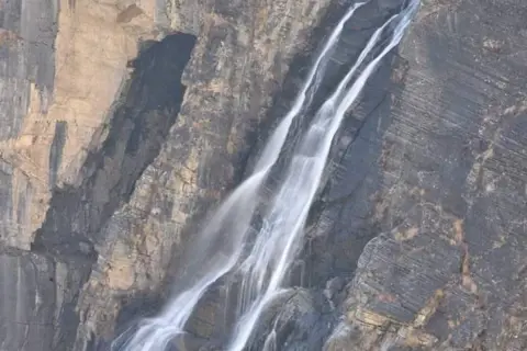 Pindari Glacier Trekimage 1
