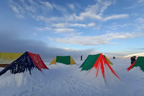 Kuari Pass Trekimage 1