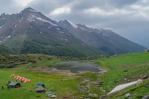 Ruinsara Lake Trekimage 1