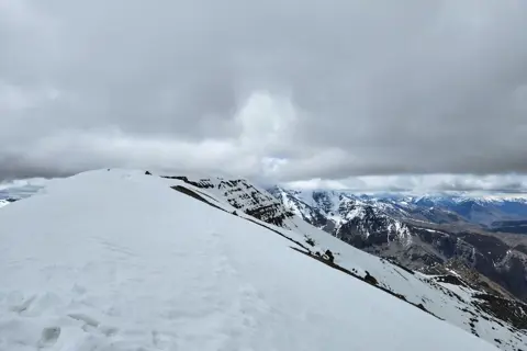 Kanamo Peak Trekimage 1