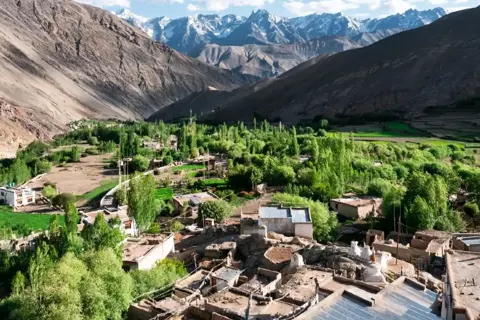 Sham Valley Trekimage 1