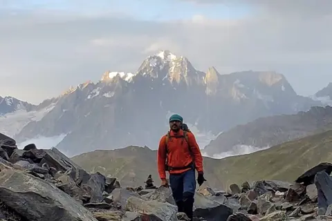 Pin Bhaba Pass Trekimage 1 Pin Bhaba Pass Trekimage 1