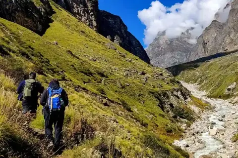 Satopanth Lake Trekimage 1