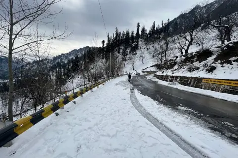 Beas Kund Trekimage 1