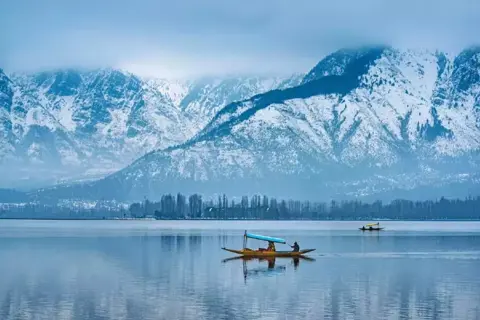 Kashmir Tour Packages​image 1