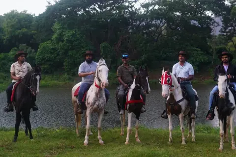 Horse Riding Course near Bangalore – 21 Days image 2