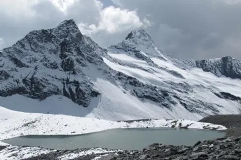 Kalihani Pass Trekimage 1