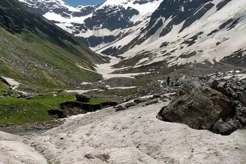 Buran Ghati Trekimage 1