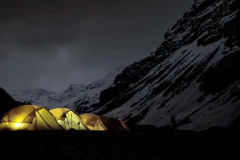 Rupin Pass Trekimage 1