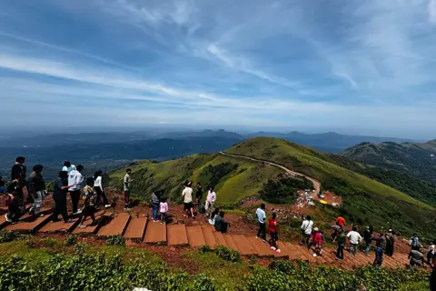 Sakleshpur & Chikmagalur Tour Package image 3
